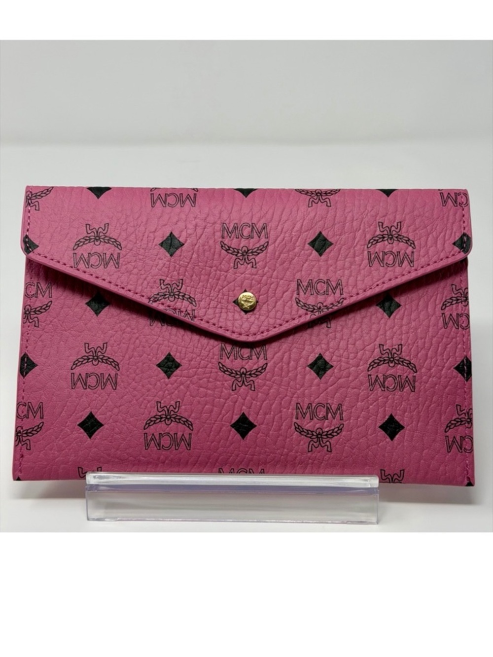 MCM - NIB Pink Envelope Clutch - Picture 2 of 6